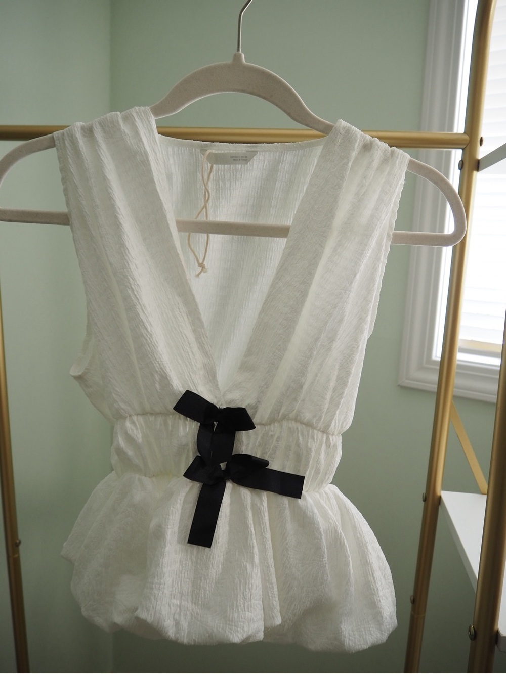 NWT Zara White Textured Crinkle Plunge Double Bow Bubble Peplum Top - Size S